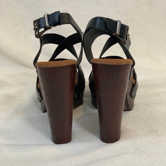 Black Cross Strap Heels - Picture 5 of 8